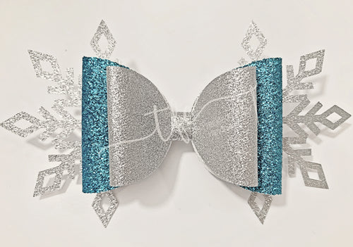 {Winter Wonderland} bow