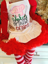 Load image into Gallery viewer, {Baking Spirits Bright} Youth ruffle apron
