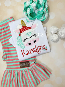 {Retro Christmas Unicorn}