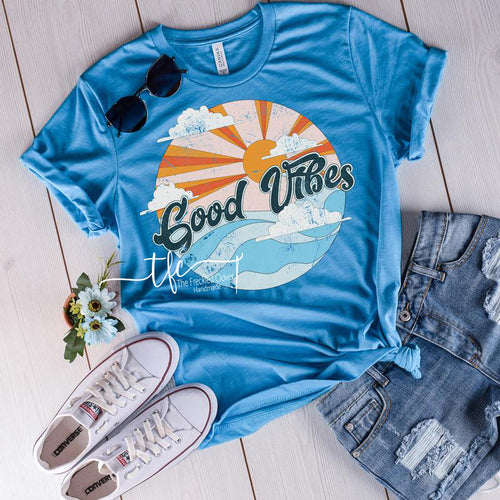 {Good Vibes} Mama Tee