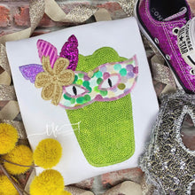 Load image into Gallery viewer, {Mardi Gras Gator} girl applique tee