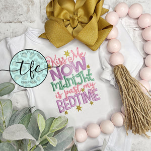 {Kiss Me Now- NYE} applique tee