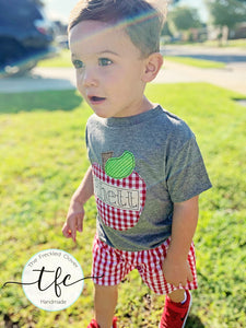 {Simple Apple} name tag applique