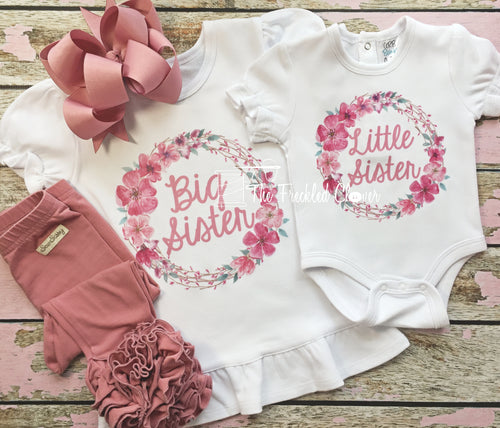 {Big/Little} Sister Floral Wreath