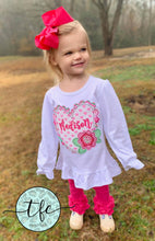 Load image into Gallery viewer, {Scallop Valentine Heart} applique design